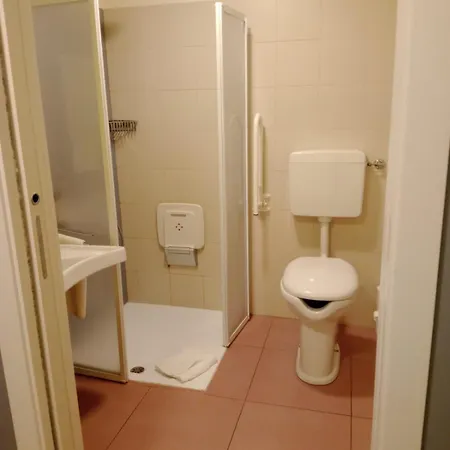 شقة Camplus Bernini Casa Per Ferie *