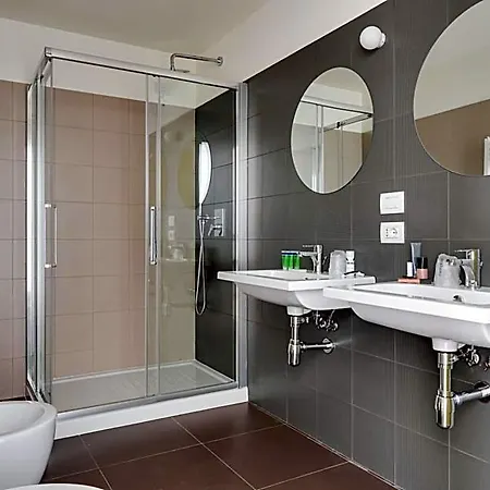 Camplus Bernini Casa Per Ferie Appartement
