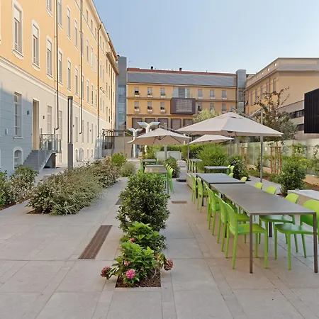 Camplus Bernini Casa Per Ferie Turin